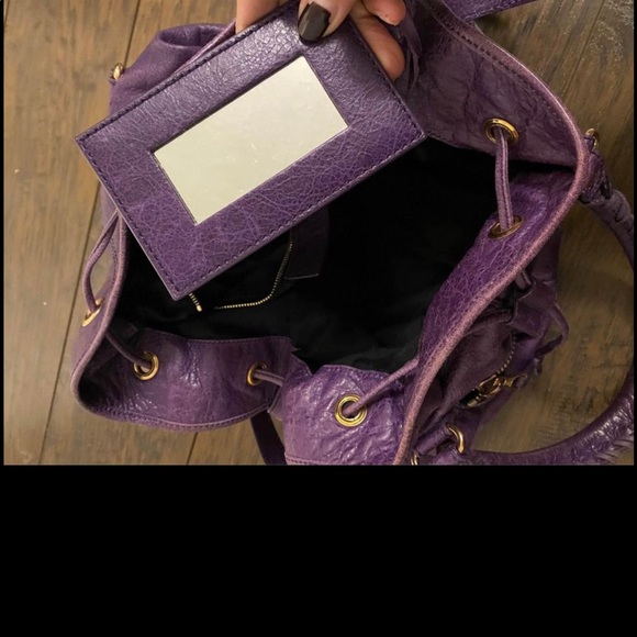 SOLD 😍😍Balenciaga pom pom / bucket bag - Picture 7 of 13